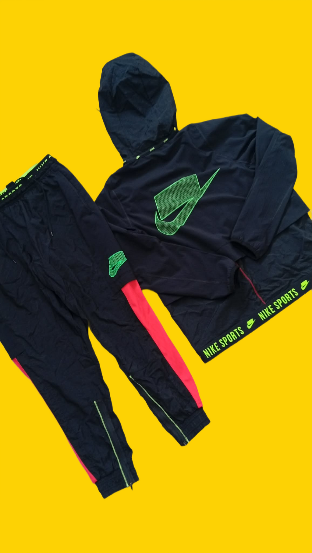 Wild Run Full Tracksuit - Small/Medium