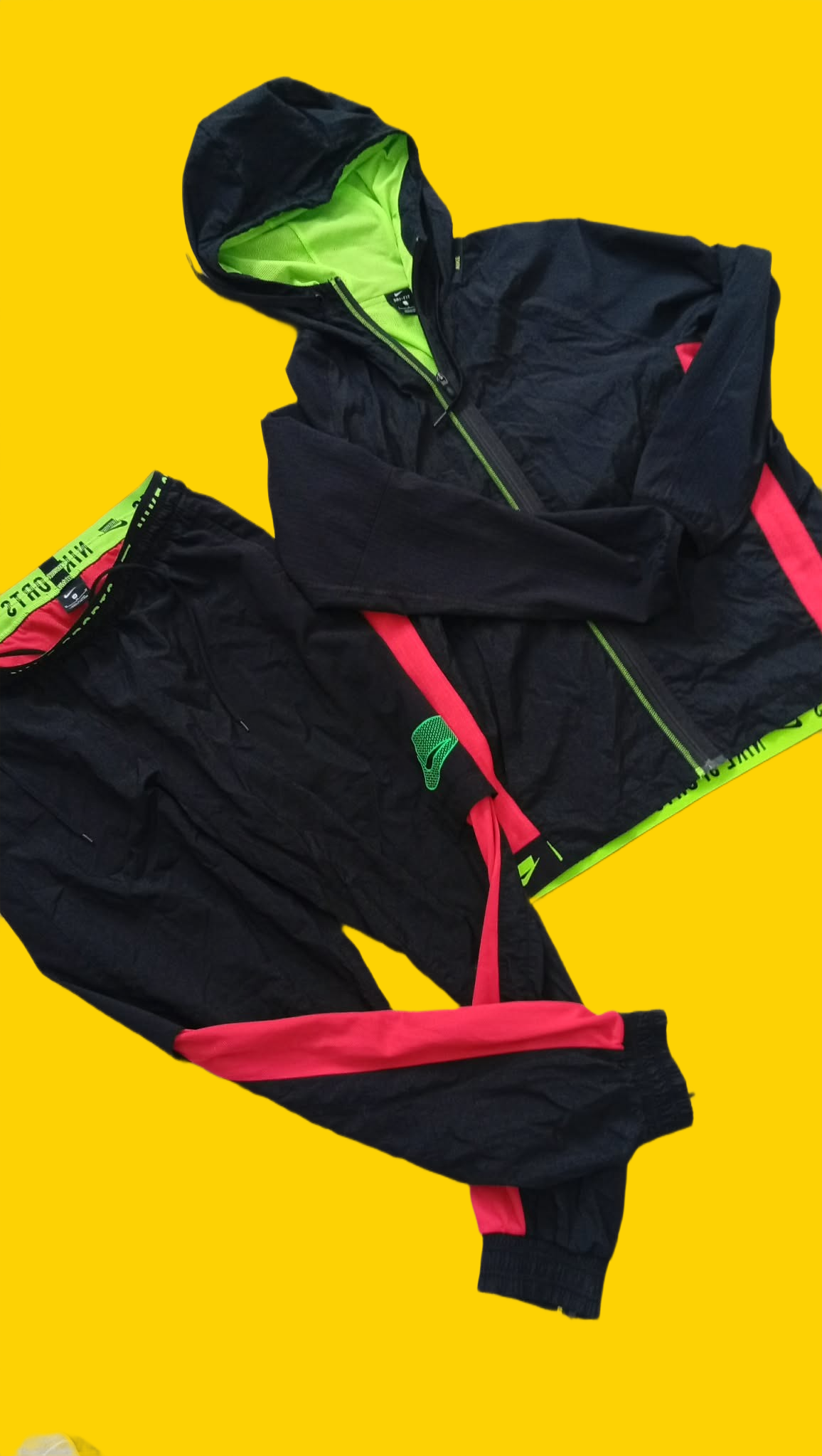 Wild Run Full Tracksuit - Small/Medium